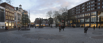 909330 Panorama van het Vredenburg te Utrecht.